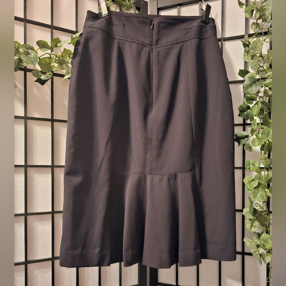 Worthington Elegant Black Women's Skirt with‎ pockets! Size 8 - Picture 1 of 3